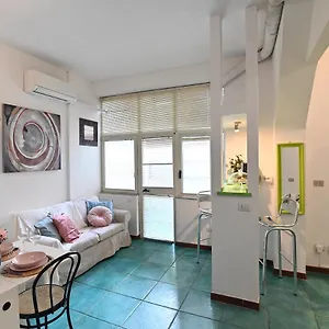 https://izzhome-cozy-sonnino.in-sardinia.net
